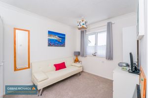 Bedroom- click for photo gallery